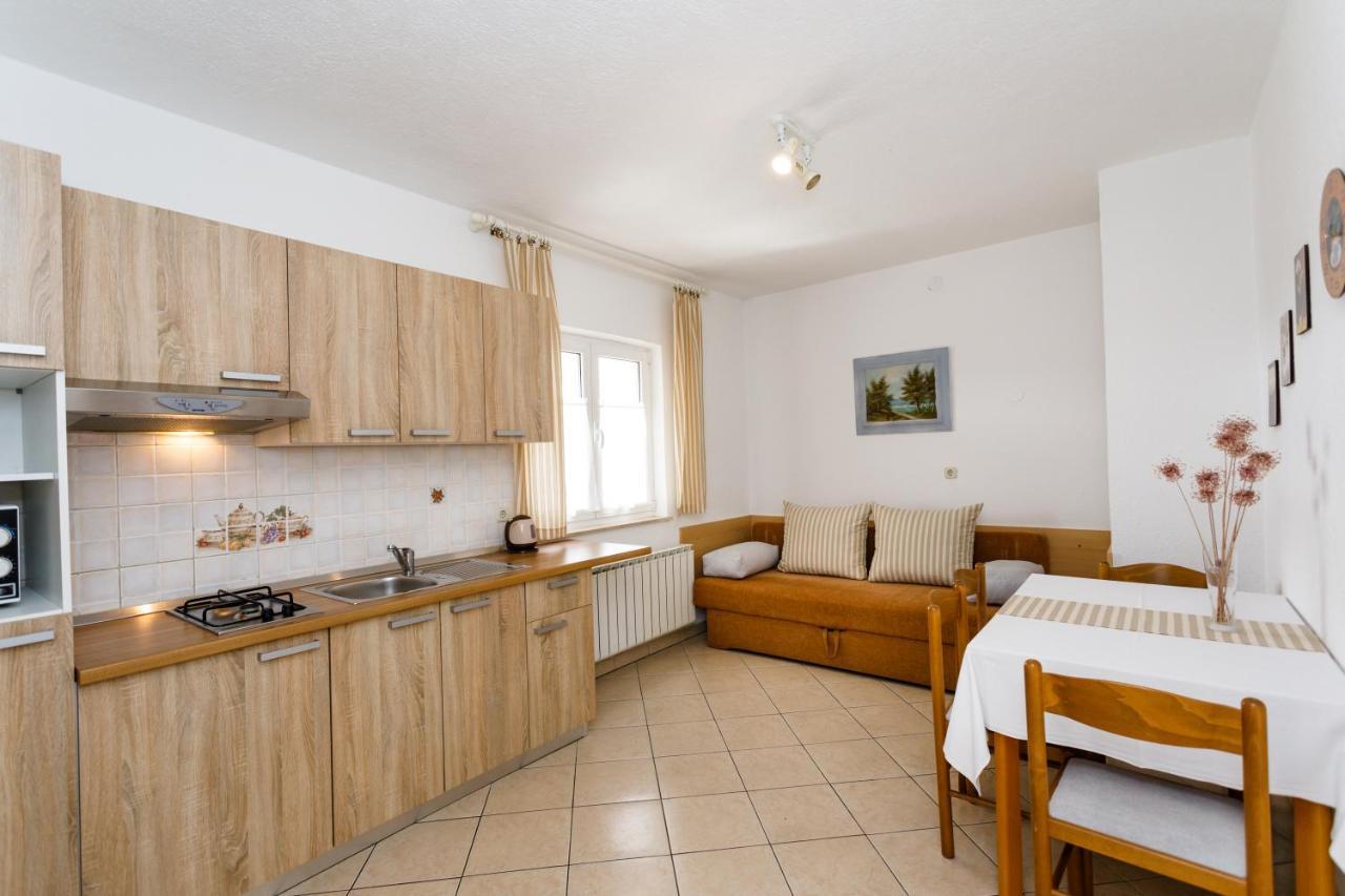 Lovely Sea View House In Malinska Island Krk Luaran gambar