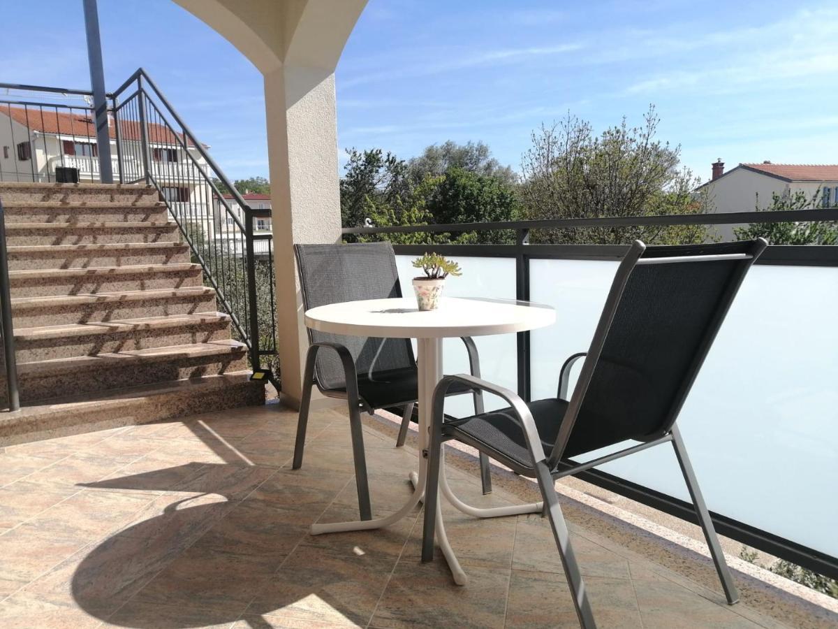 Lovely Sea View House In Malinska Island Krk Luaran gambar