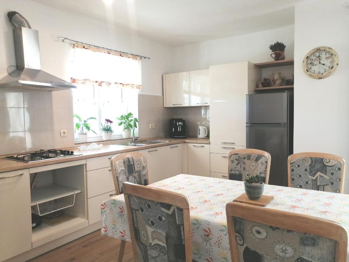 Lovely Sea View House In Malinska Island Krk Luaran gambar