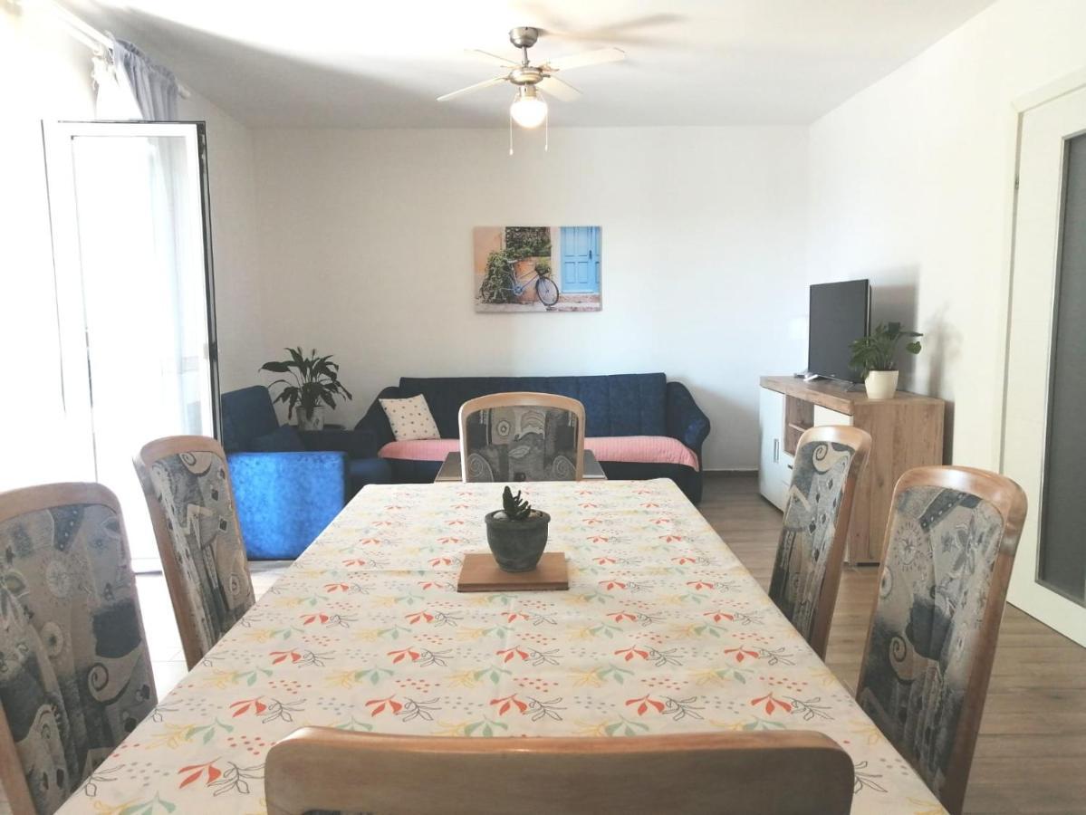 Lovely Sea View House In Malinska Island Krk Luaran gambar